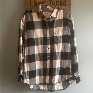 Black and White Buffalo Plaid Oversized Button-Up Flannel Shirt women’s L